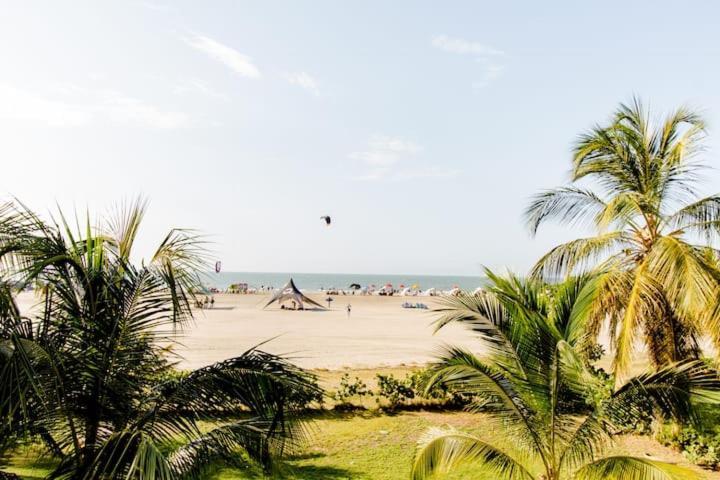 Hermoso Apartamento Con Todas Las Comodidades Acceso Directo A La Playa Morros Epic Sector La Boquilla Cumple Protocolos De Bioseguridad Cartagena Bagian luar foto